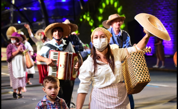 Festa da Uva recebe 200 mil pessoas até a noite desta quinta-feira