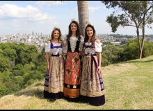 Soberanas da Festa da Uva 2019_Crédito Alexandra Nunes.jpg