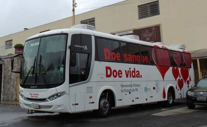 Hemocs realiza ação de captação de doadores na Festa da Uva